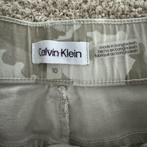 Calvin Klein Cream Ankle Pants